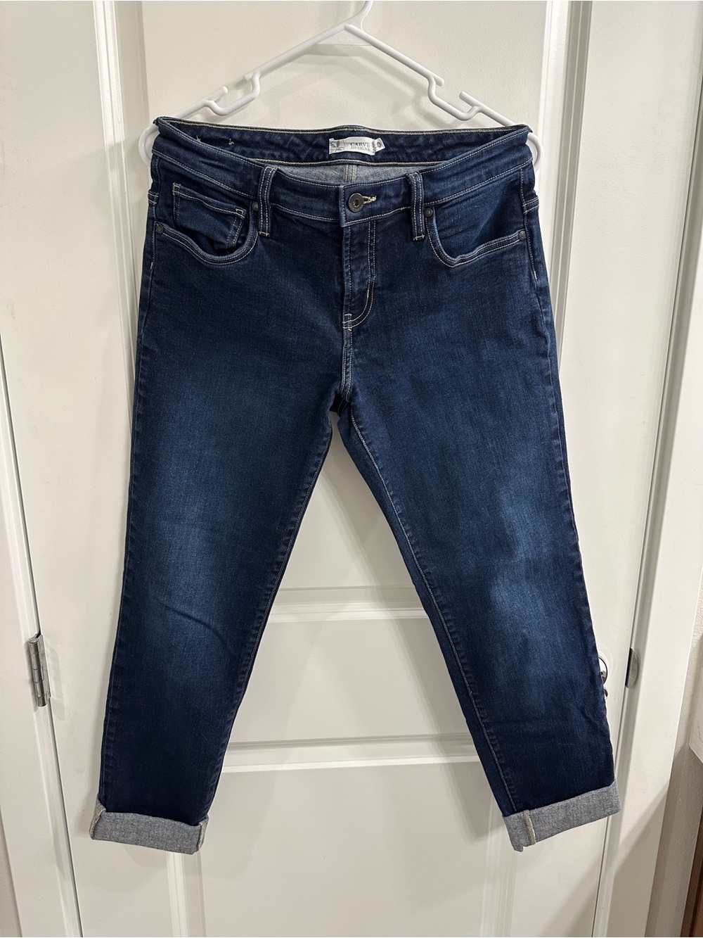 Carve Designs Mid-rise Carson Boyfriend Jeans - women’s size 4, dark blue